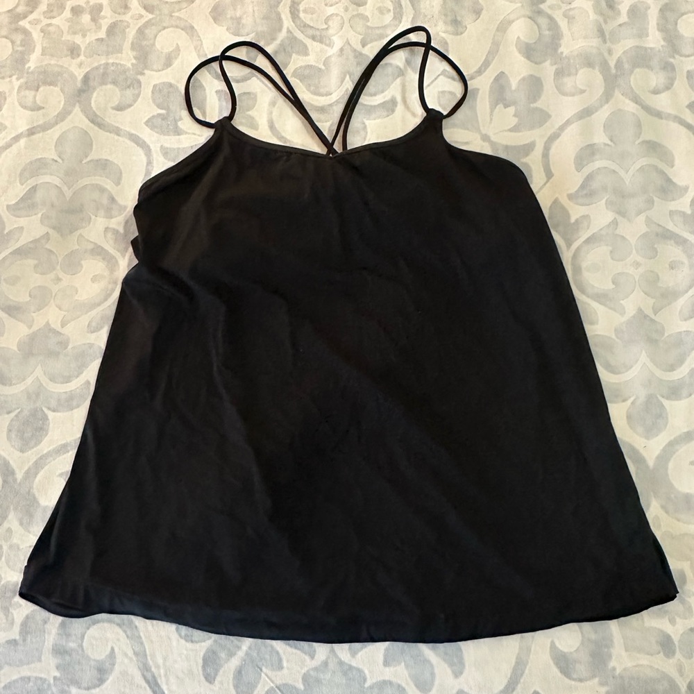 Lululemon black workout tank like new!